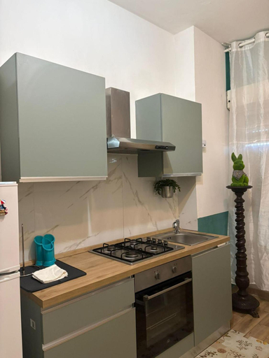 Others 2, B&B MaKri, Bergamo