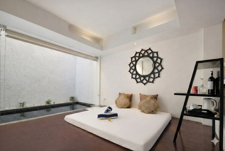 Bedroom 4, 18 Suite Villa Kuta, Badung