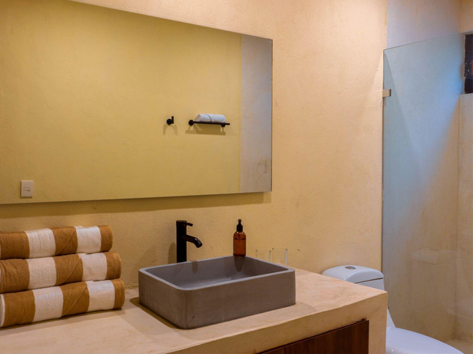 Bathroom 3, Mayanah Bacalar, Othón P. Blanco