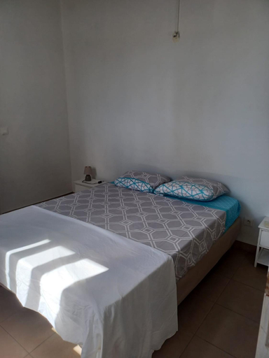 Bedroom 2, K LBASS DES ILEs, Le Moule