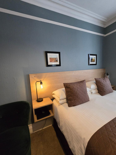Bedroom 2, Hazeldene Guest House, Perthshire and Kinross
