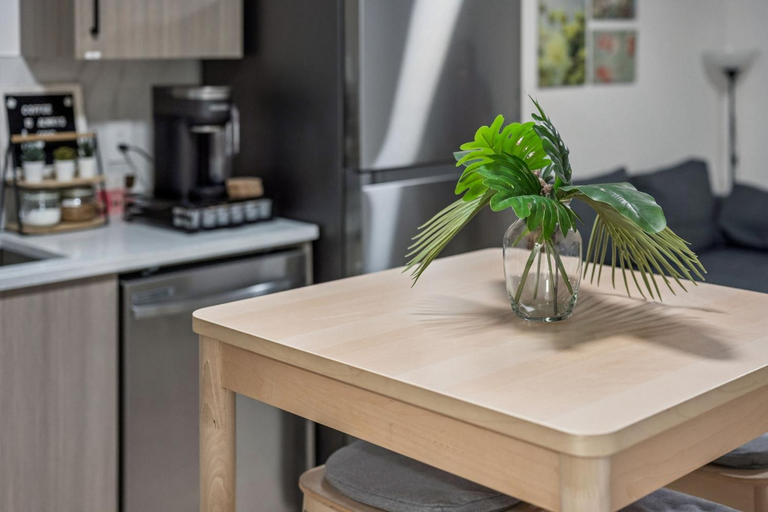 Others 2, NEST- Modern 2BR Basement Retreat in South Surrey, Greater Vancouver