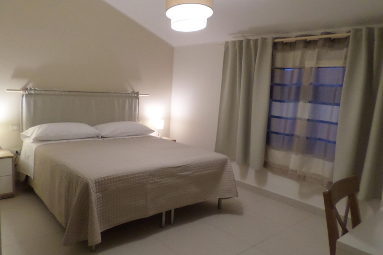 Bedroom 3, B&B Mansarda del Sole, Napoli