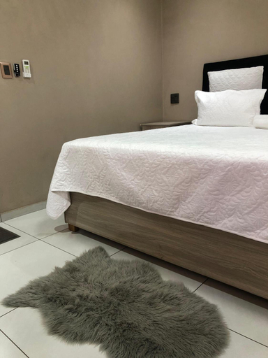 Bedroom 2, No 12, Bojanala