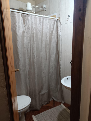 Shower 4, Hostel el Amanecer, Iguazú