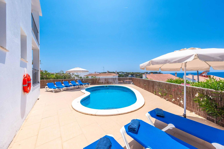 Others 4, Villa Carolina, Baleares
