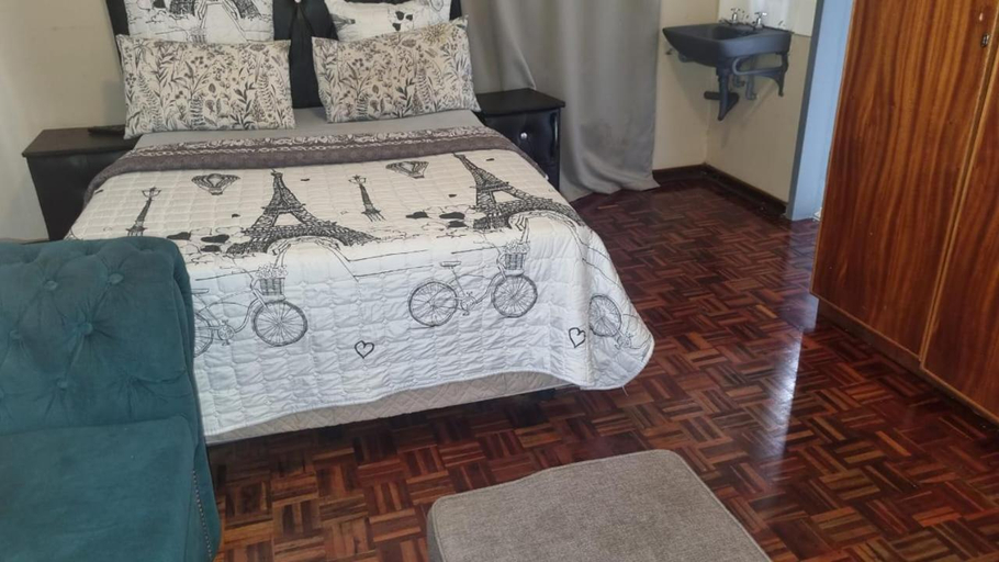 Bedroom 2, A&H Guesthouse, Dr Kenneth Kaunda