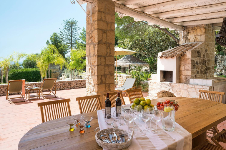 Food & Drinks 4, Villa Maddalena, Syracuse