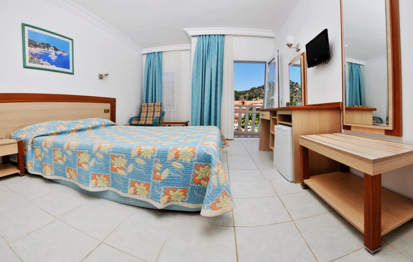 Bedroom 3, Oludeniz Turquoise Hotel, Fethiye