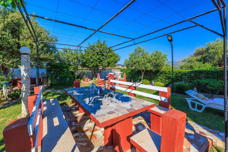 Food & Drinks, Apartments Klara, Lopar/Supetarska Draga