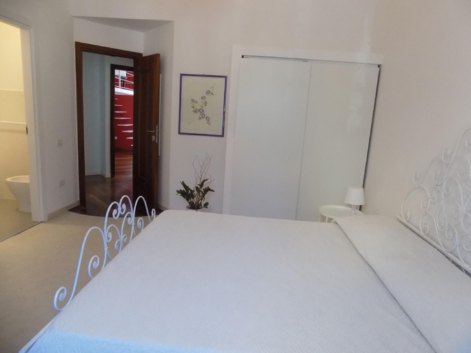 Bedroom 2, Palazzo dei Catenielli 63 B&B, Benevento
