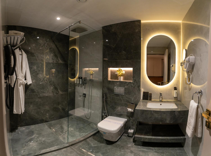 Bathroom 3, Hyksos Hotel, Arbil