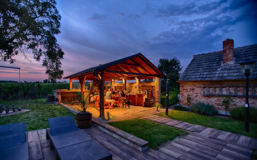 Garden 4, Ubytovani u Vyskocilu, Hodonín