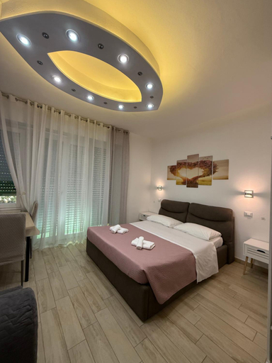 Bedroom 2, Vapama Rooms, Verona