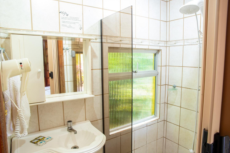Bathroom 3, Pousada Mares do Santinho, Florianopolis