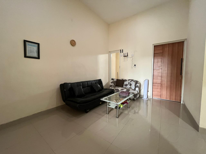 Others 2, Heka Homestay, Malang
