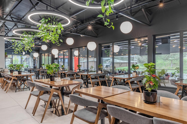 Food & Drinks 4, VIP-Aparts Bukovel, Nadvirnians'kyi