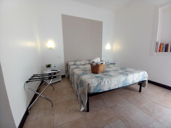 Bedroom 2, Villa Sonia, Syracuse