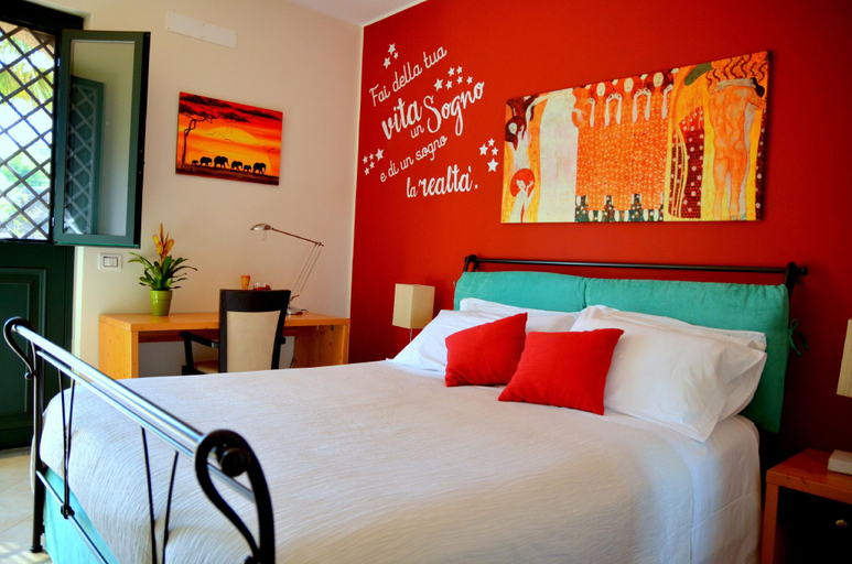 Bedroom 2, La Casa del Melograno, Catania