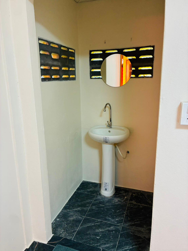 Bathroom 3, Lamai Beachnest Bungalows, Ko Samui