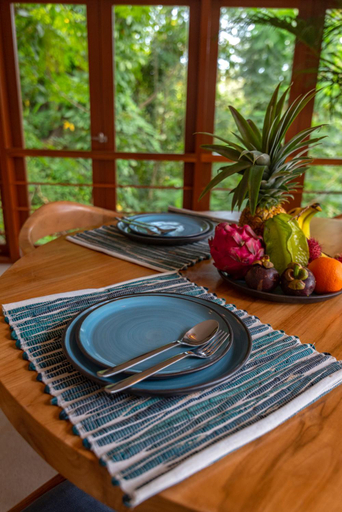 Food & Drinks 5, Tempat Santai Bali, Gianyar
