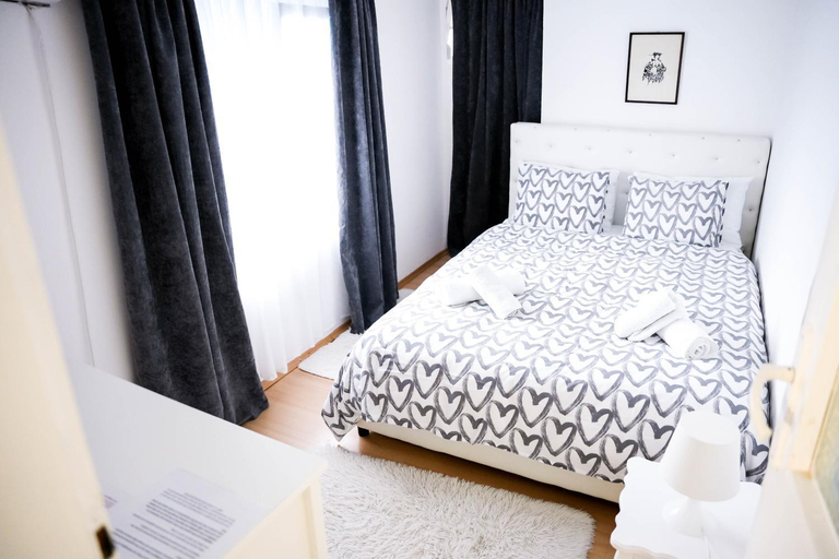 Bedroom, Villa Tower Gardos, Belgrade