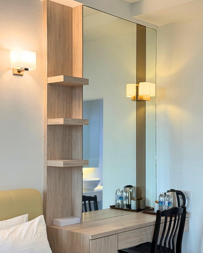 Interior, Stallions Suite Penang, Pulau Penang