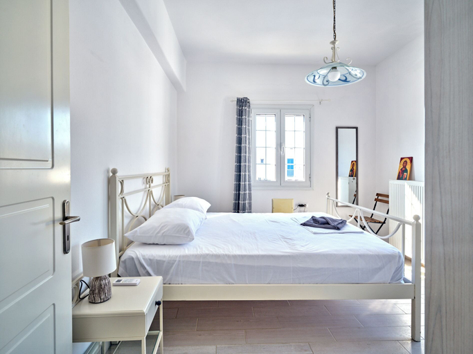 Room 2, La Belle Casa de Parikia, South Aegean