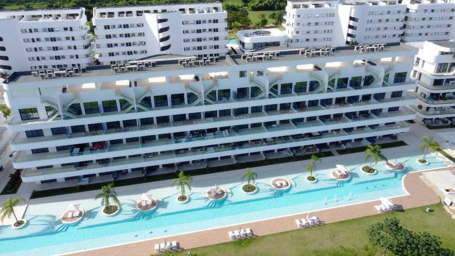 Pool 2, 1BRM Infinity Homes Punta Cana, Salvaleon de Higuey