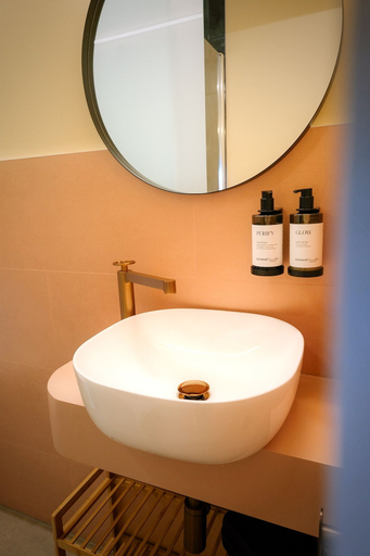 Bathroom 5, Hotel Boutique CaLagneta - Art i vi, Lleida