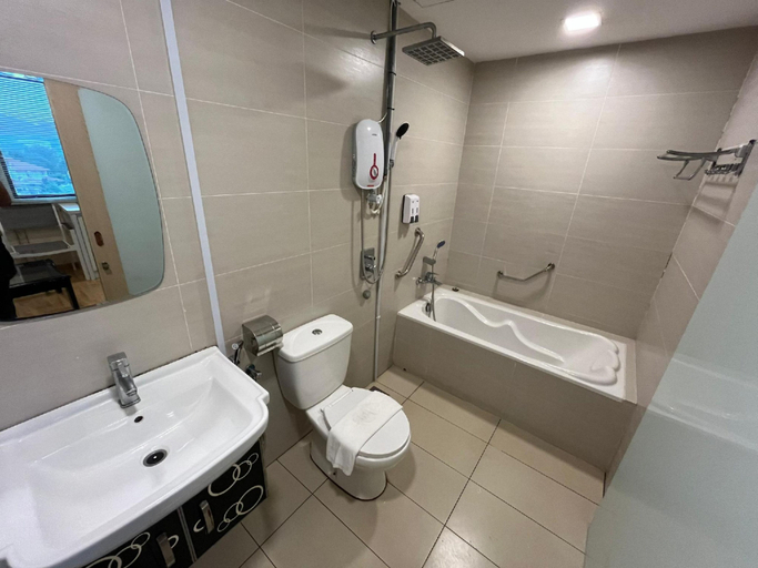 Bathroom 4, Seeds Hotel Cheras Taman Bukit Segar, Hulu Langat