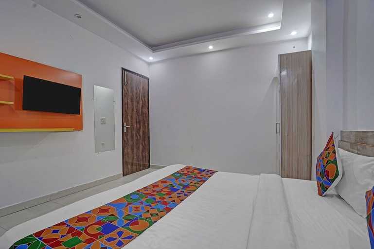 Room 4, Fabhotel Rose Residency, Delhi