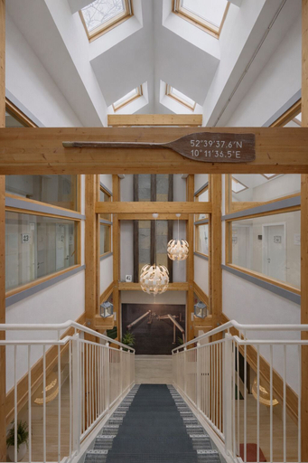 Primary image