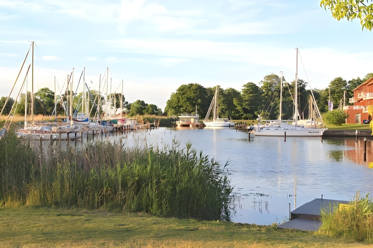 Others 5, Hausboot in Ueckermuende, Vorpommern-Greifswald