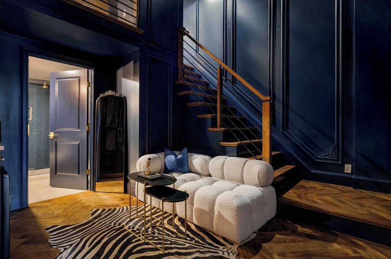 Interior 4, The Highliner Hotel, Essex