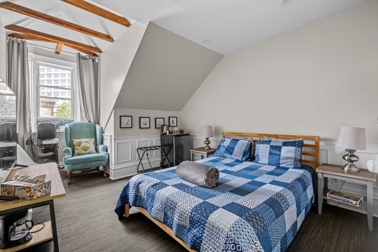 Room 3, Red George Inn and Suites, Halifax