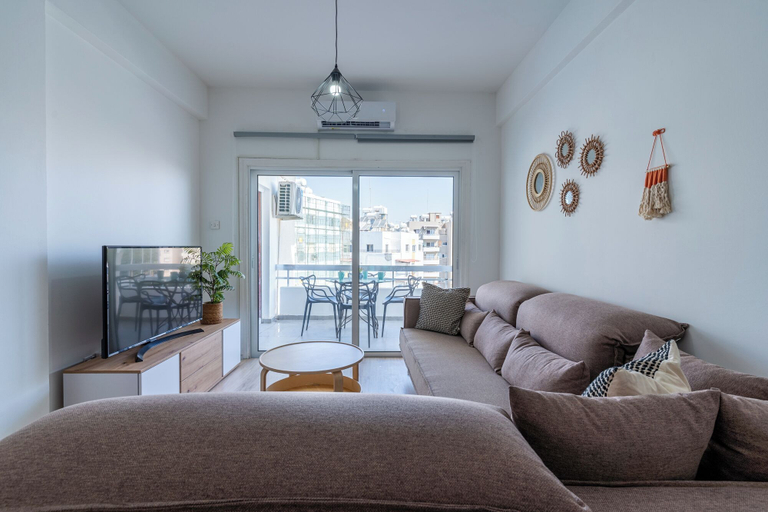 Living area 4, Citrus 3-BR Apt. & Balcony in Larnaca, Larnaca