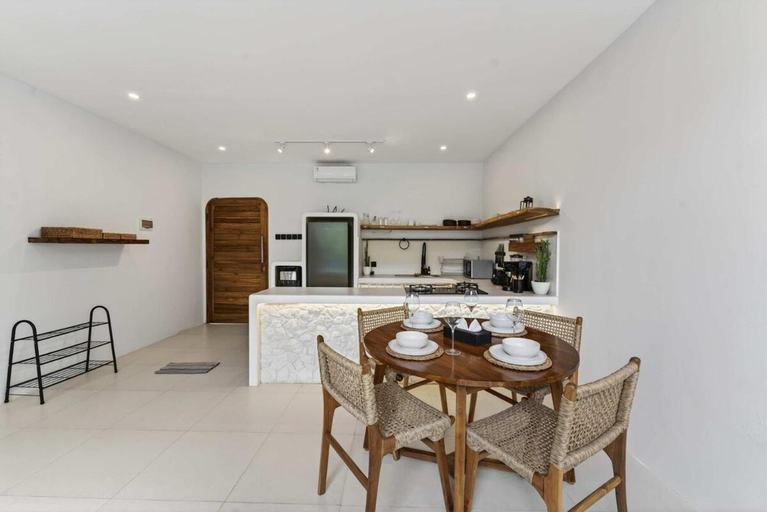 Others 2, Trinity Villa Stylish 3BR Retreat in Canggu, Badung