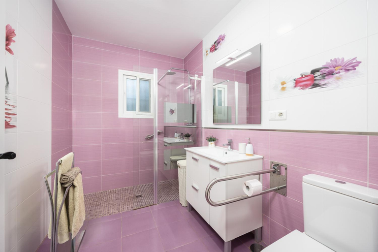 Bathroom, Villa Tinao, Málaga