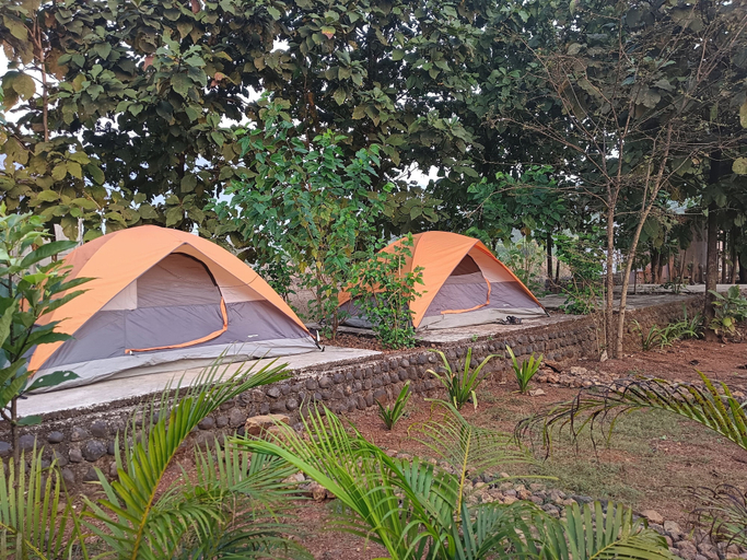 Property grounds 3, Tadmal Retreat N Resort, Raigarh