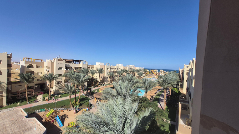 Exterior, Cousy one bedroom apartment, Al-Ghurdaqah