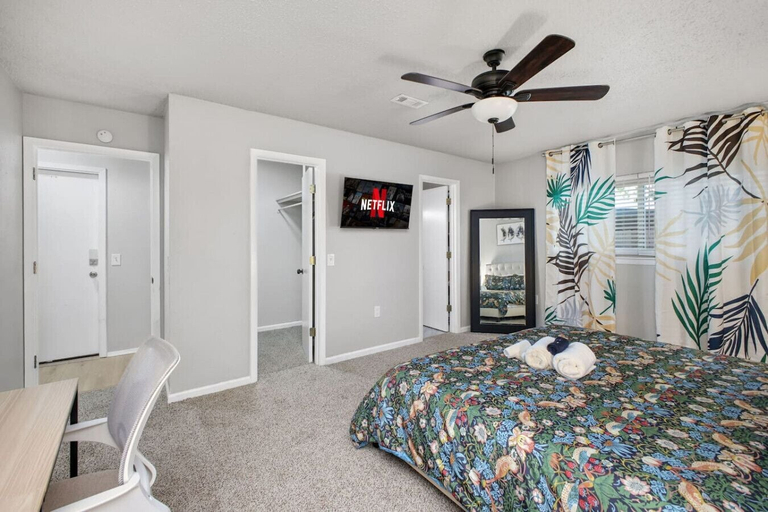 Interior 3, Cozy 3BR Home Family-friendly Near Attractions, Bexar