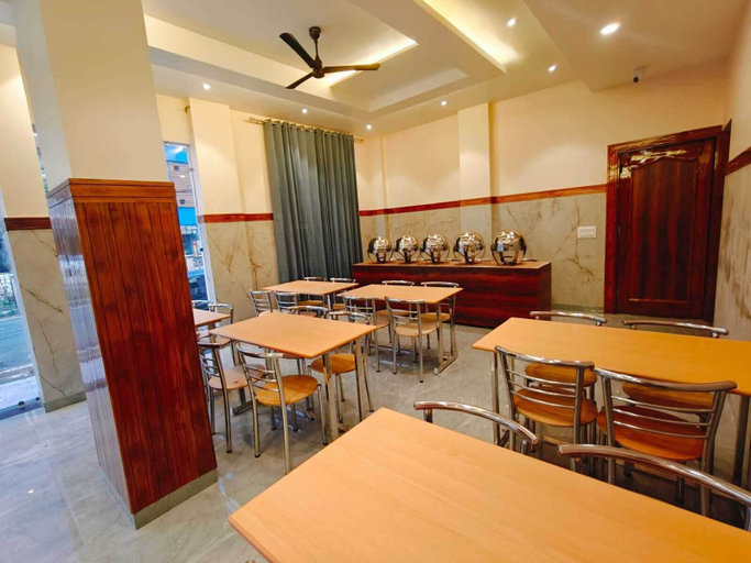 Dining, Hotel New Pratap, Reasi
