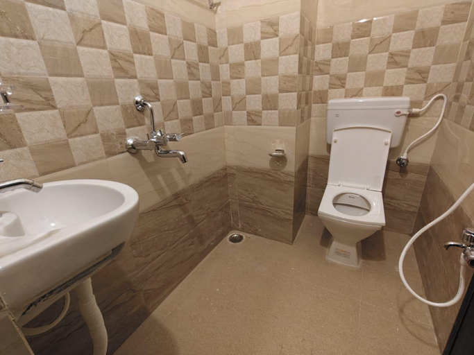 Bathroom 4, Annapurna Resort, Puri