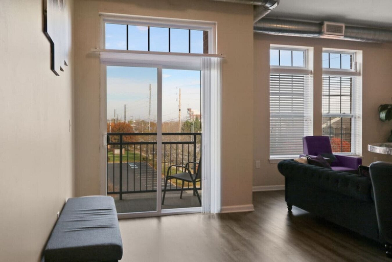 Interior 2, Cozy 3bd, 3BA Downtown Indy, Marion