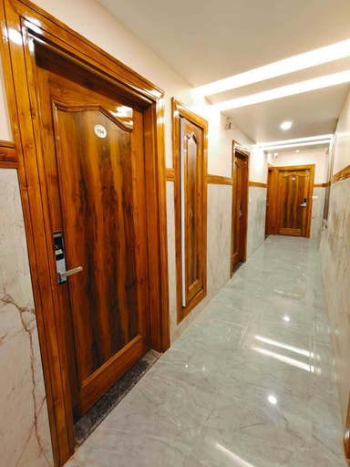 Interior 4, Hotel New Pratap, Reasi