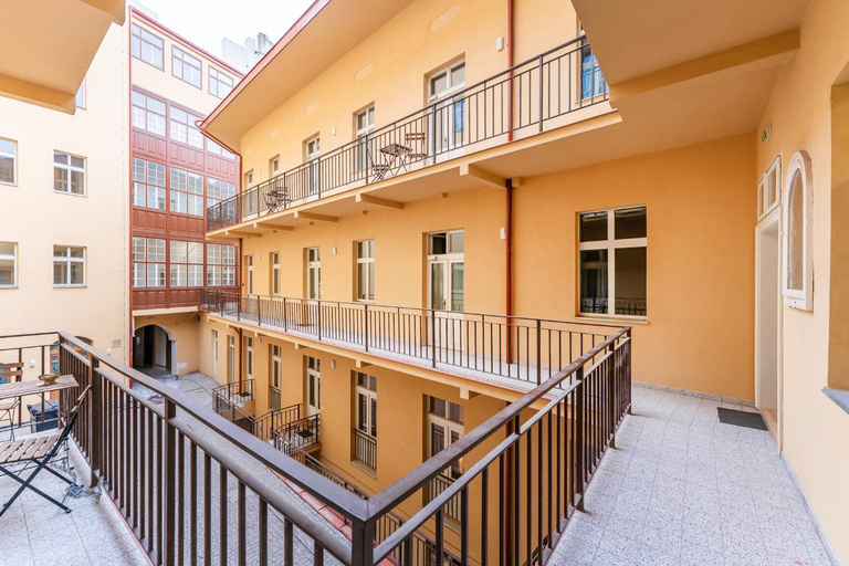Others 5, Rentero Central Studio with AC Near Charles Square, Praha 1