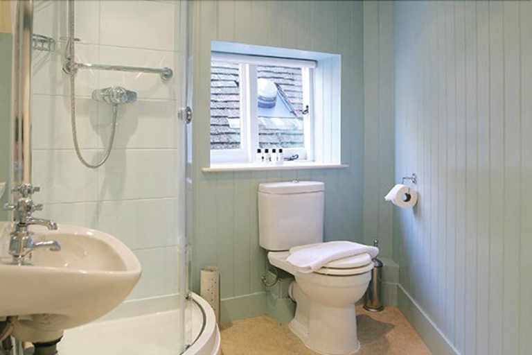 Bathroom 3, Tiger Inn - Patience, East Sussex