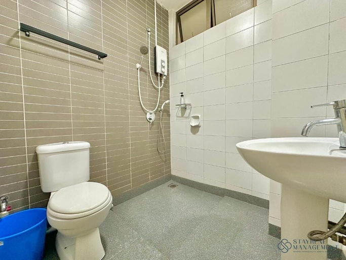 Bathroom 2, Palazio Mount Austin by Stayrene, Johor Bahru