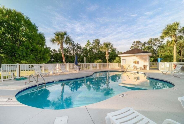 Interior 4, Cypress Bay Ee15, Horry